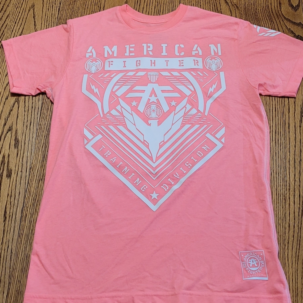 American Fighter Size Med, color peach